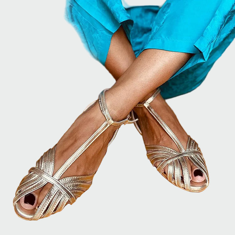 Βιτόρια | Πλεκτά Σαντάλια