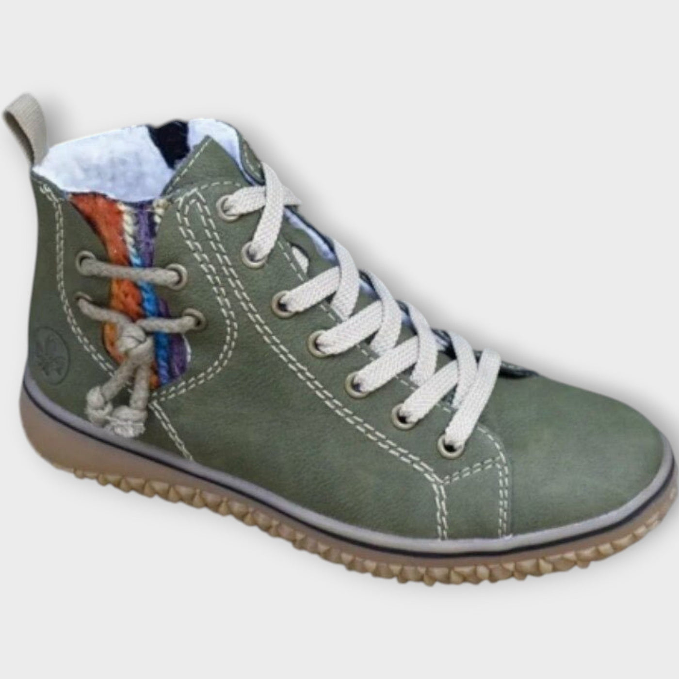 Μοντέρνα Αθλητικά Μποτάκια με Άνετη Εφαρμογή 