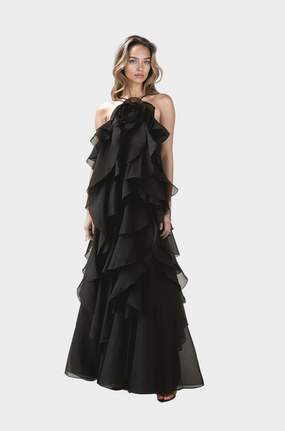 Μάξι Φόρεμα με Ρομαντική Αίσθηση και Αριστοκρατικό Στυλ