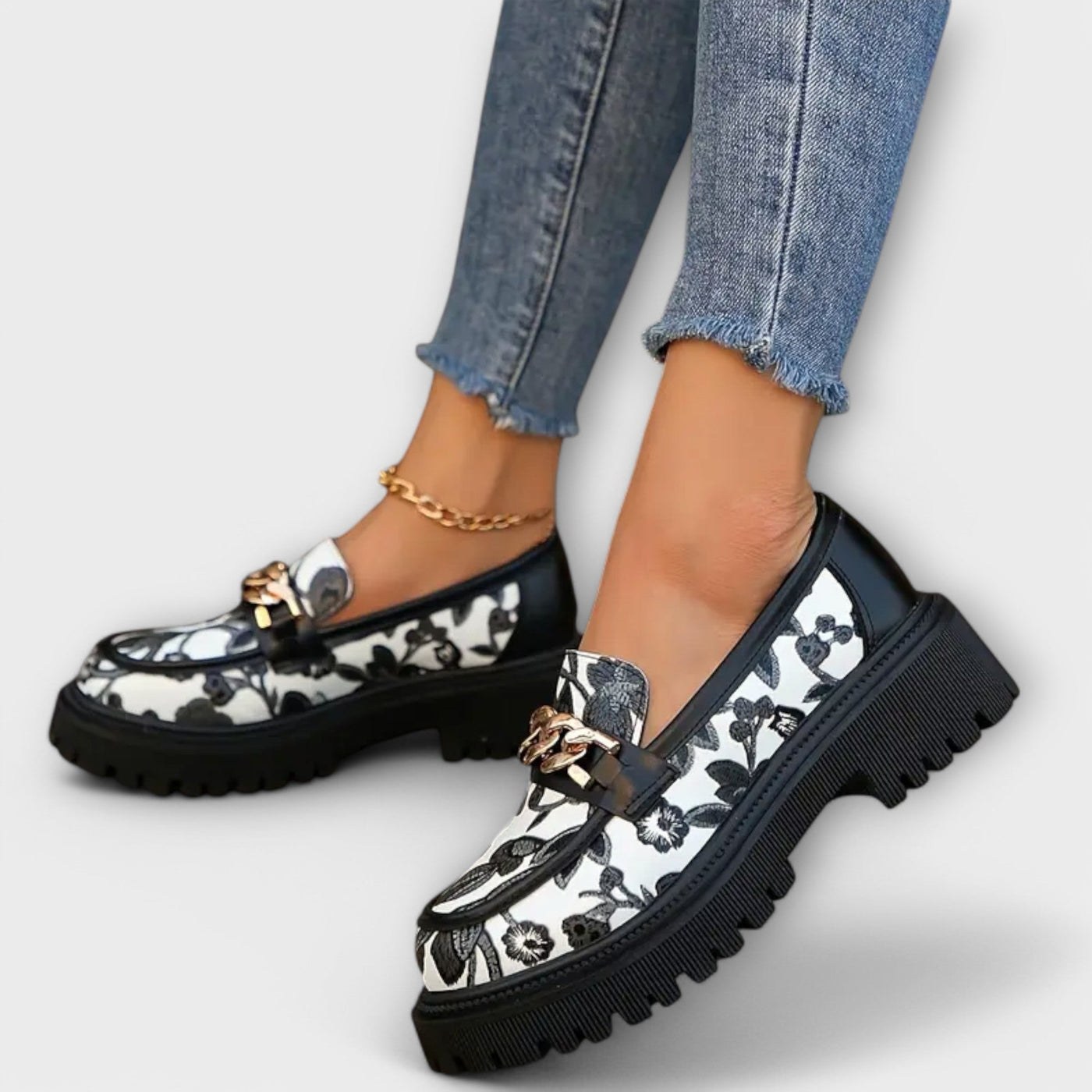 Σάντρα - Κλασικά Ρετρό Μοκασίνια με Στυλ