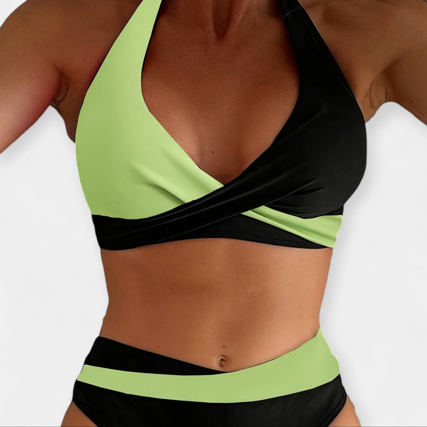 Μπικίνι με Σταυρωτό Λαιμό