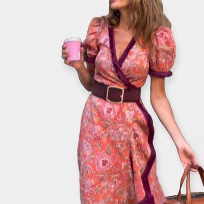 Ρομαντικό Φόρεμα με Ζώνη και Σατέν Βολάν