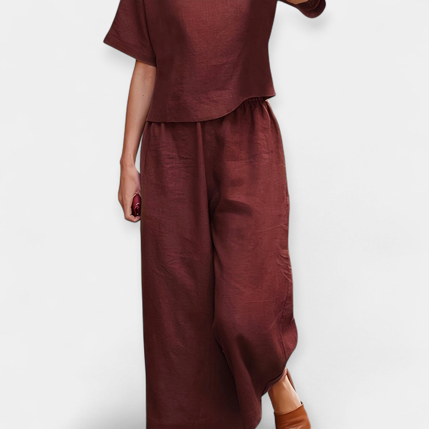 Αέρινο Σετ Παντελονιού με Κοντομάνικο Μπλουζάκι