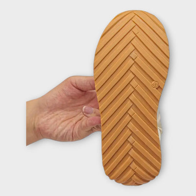 Κομψά Αθλητικά Παπούτσια με Διαχρονικό Στυλ