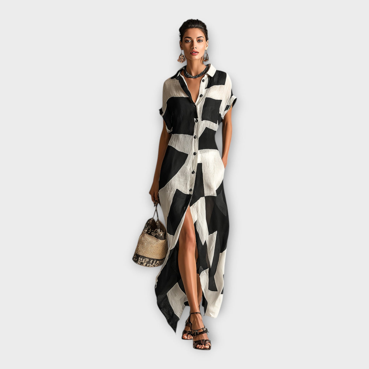 Κομψό μακρύ φόρεμα με μοντέρνο σχεδιασμό και διαχρονική φινέτσα