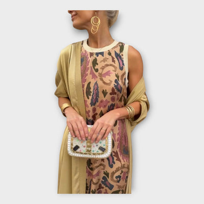 Μάξι Φόρεμα με Μοντέρνα Μοτίβα