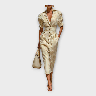 Φόρεμα με ραφιναρισμένη κομψότητα