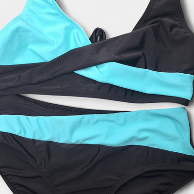 Μπικίνι με Σταυρωτό Λαιμό