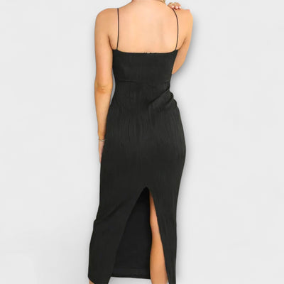 Κομψό μακρύ φόρεμα χωρίς μανίκια