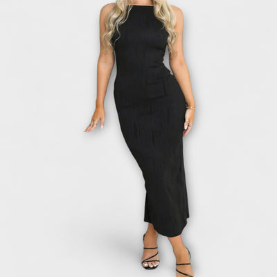 Κομψό μακρύ φόρεμα χωρίς μανίκια