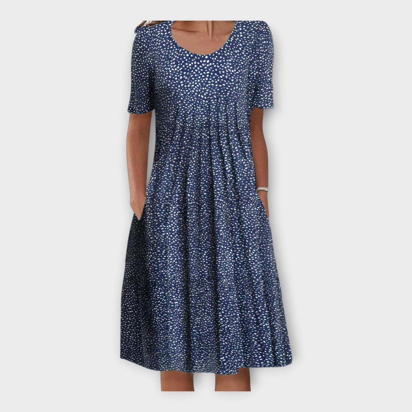 Φόρεμα με Λουλουδάτο Σχέδιο και Κοντό Μανίκι