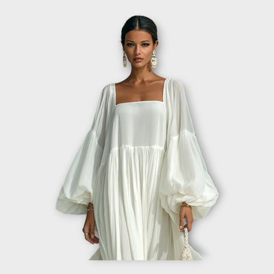 Αέρινο φόρεμα με εκλεπτυσμένη minimal αισθητική