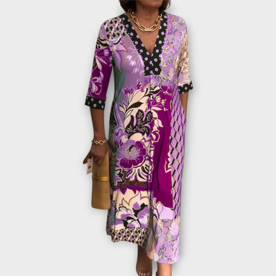 Φόρεμα με Κομψό Ντεκολτέ και Μοναδικά Σχέδια 