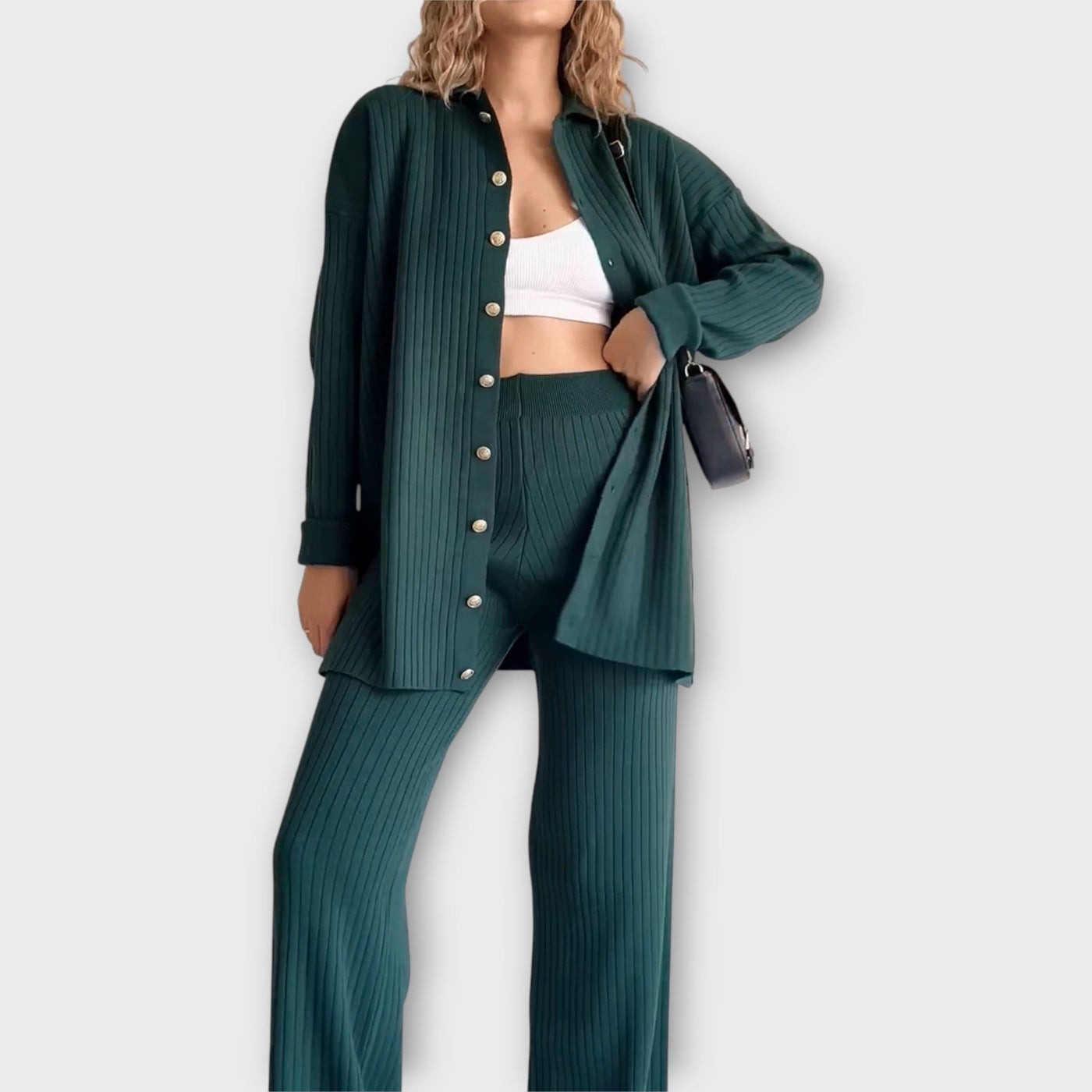 Σετ με Ριμπ Λεπτομέρειες και Κομψή Γραμμή 