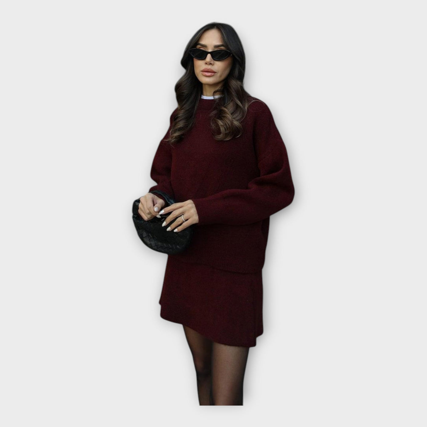 Σετ Πλεκτής Μπλούζας και Φούστας με Μοντέρνα Γραμμή