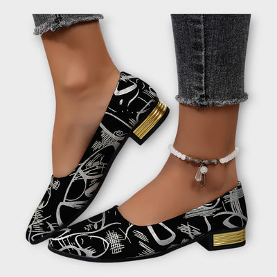 Κομψές Μπαλαρίνες με Εκλεπτυσμένες Λεπτομέρειες 