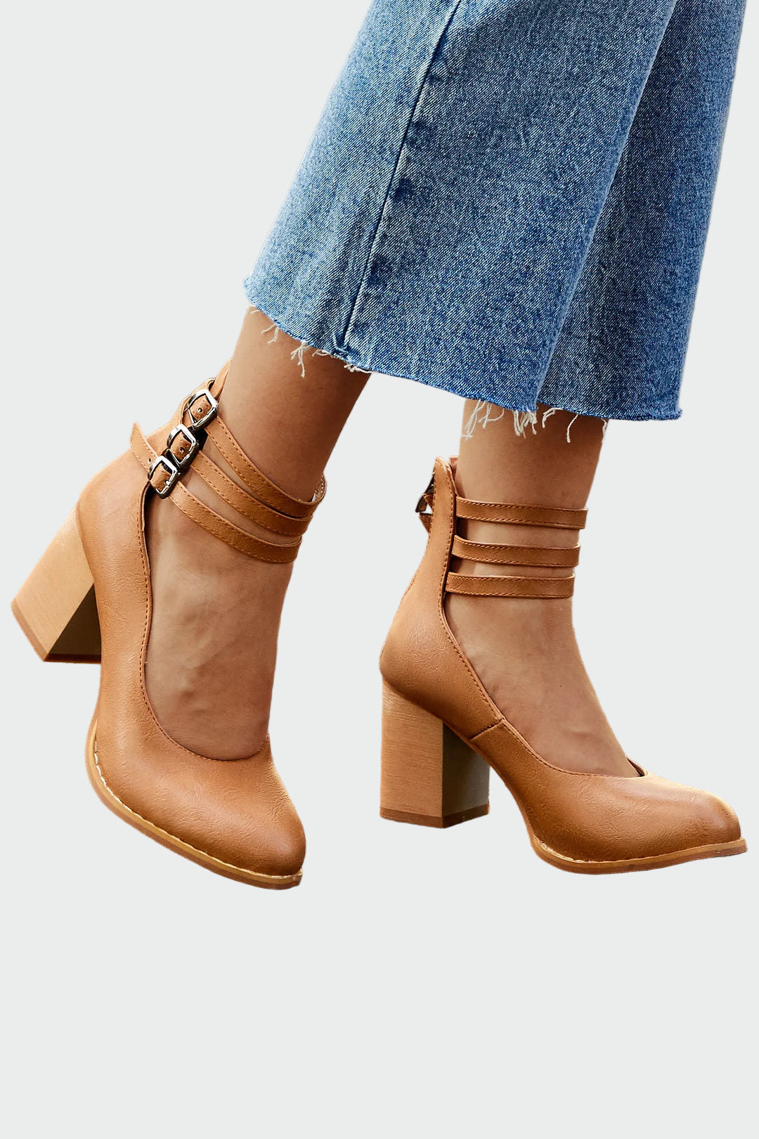 Κάα™ | Κομψά Σανδάλια με Χοντρό Τακούνι