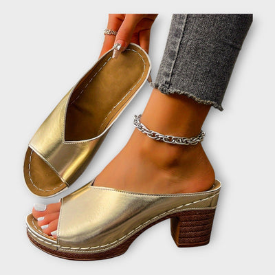 Πέδιλα με Χοντρό Τακούνι και Ανοιχτή Φτέρνα