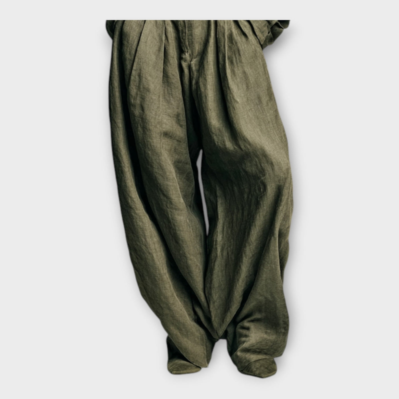 Πουκάμισο και παντελόνι με αβίαστη κομψότητα