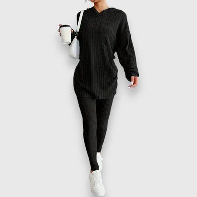 Άνετο Σετ Δύο Τεμαχίων