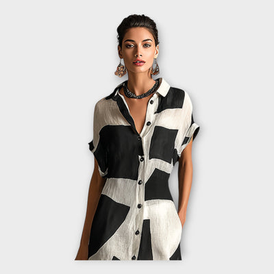 Κομψό μακρύ φόρεμα με μοντέρνο σχεδιασμό και διαχρονική φινέτσα