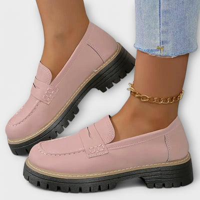 Αλίσα - Λόφερ Παπούτσια