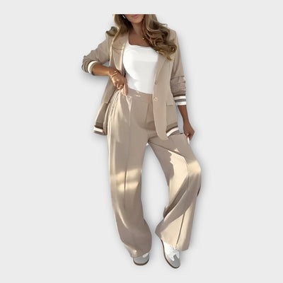 Σύνολο με Σακάκι και Παντελόνα