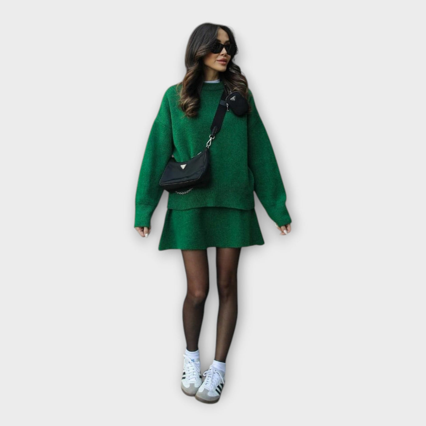 Σετ Πλεκτής Μπλούζας και Φούστας με Μοντέρνα Γραμμή